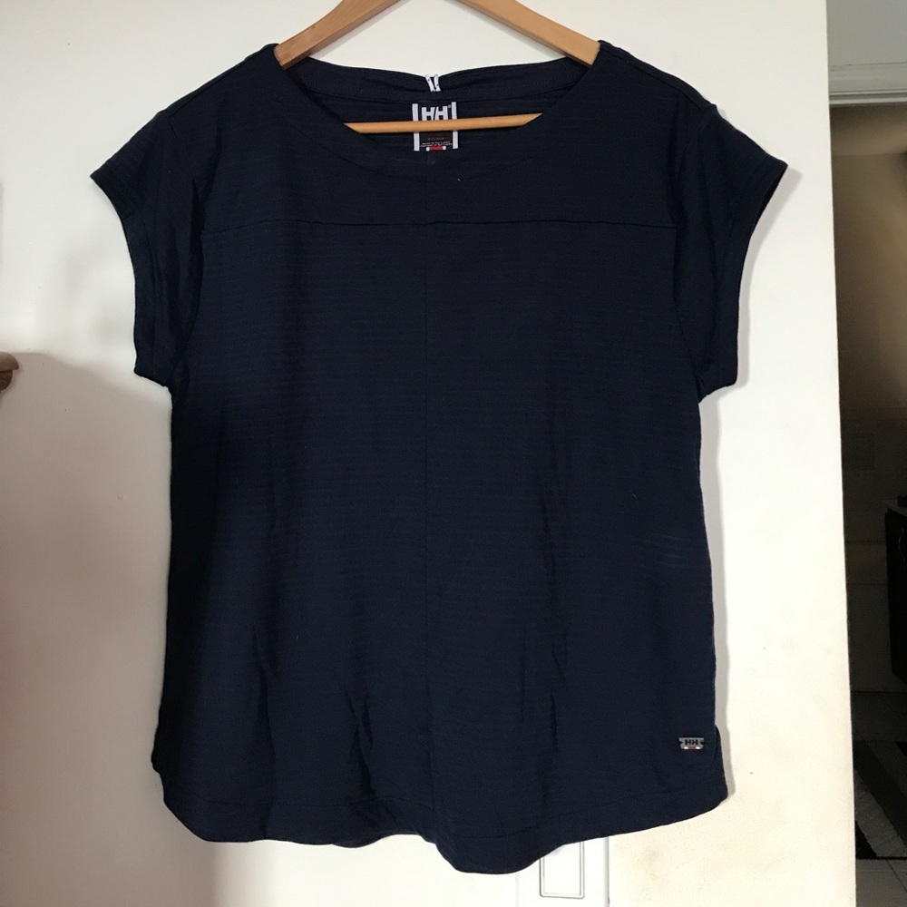 Helly Hansen top