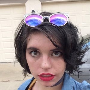 80s inspired clear framed pink-blue sunglasses