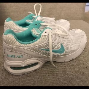 Women 8 Nike airmax mint condition