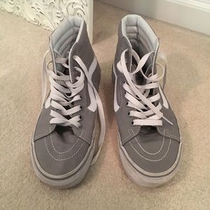 Grey SK8-Hi High top Vans