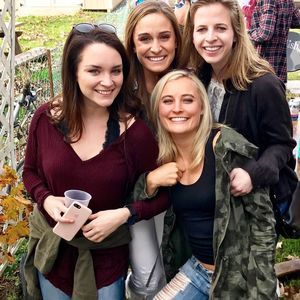 Meet your Posher, Liz