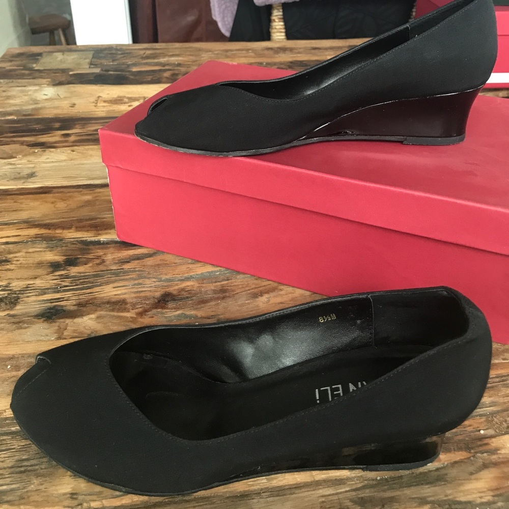 Vaneli Barabel Black Fabric Shoes
