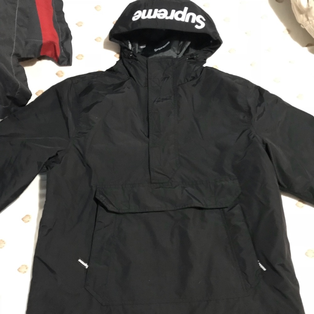 Supreme half zip pullover