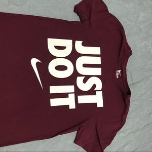 Unisex Nike Maroon T
