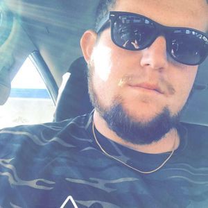 Meet your Posher, Travis