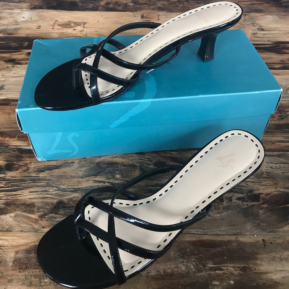 Life Stride Black Patent Heels