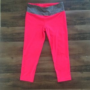 VSX hot pink capris