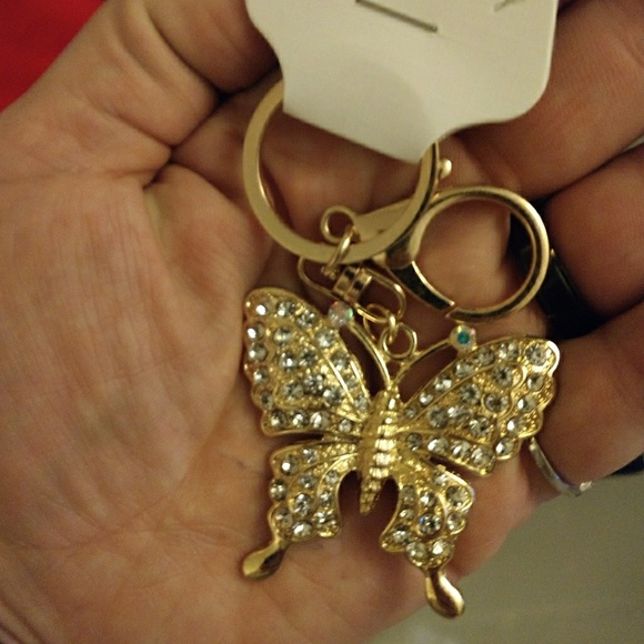Accessories - NWT Beautiful gold color w/rhinestones Butterfly