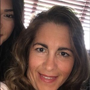 Meet your Posher, Louise