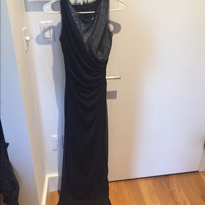Adrianna Pappel evening gown size 4