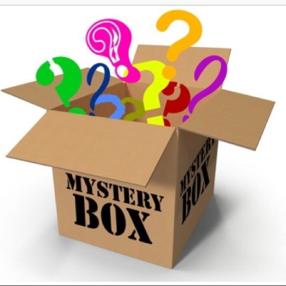 5 SHIRT MYSTERY BOX