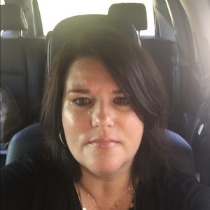 Meet your Posher, Dana