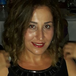 Meet your Posher, Tülay