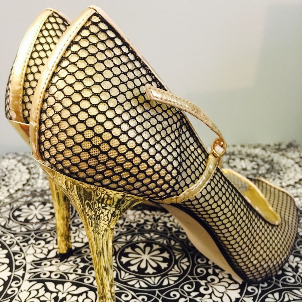 Guess Black Mesh Lace Peep with Gold Accent Piping