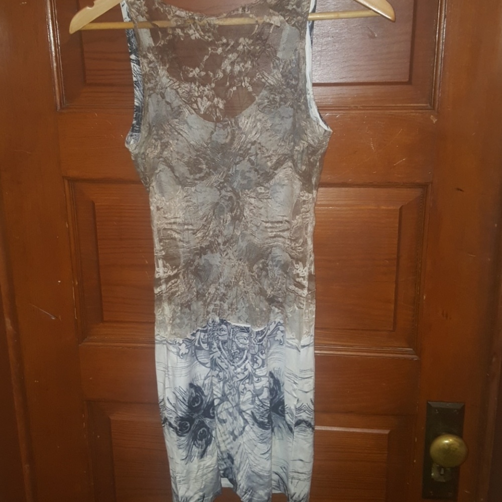 Dress - Picture 2 of 4