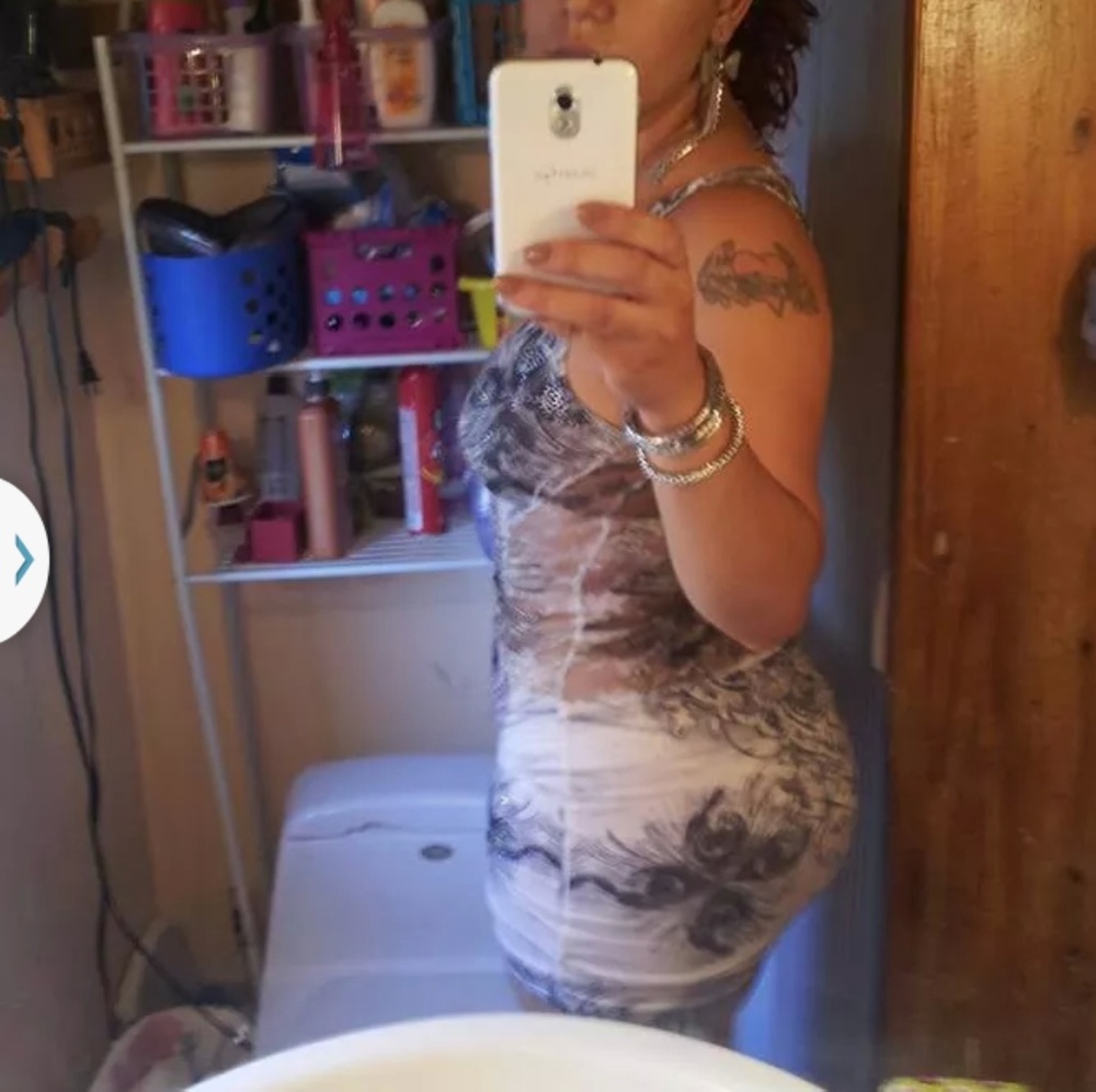 Dress - Picture 3 of 4