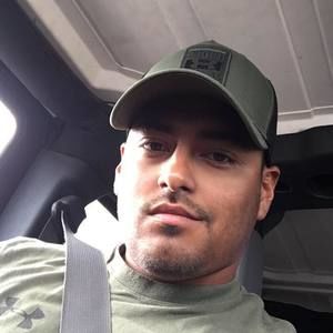 Meet your Posher, Johnathon