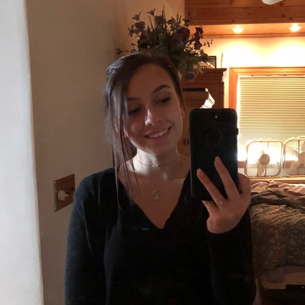 Meet your Posher, Jaclyn