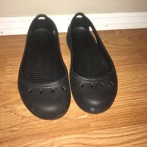 Black Croc flats