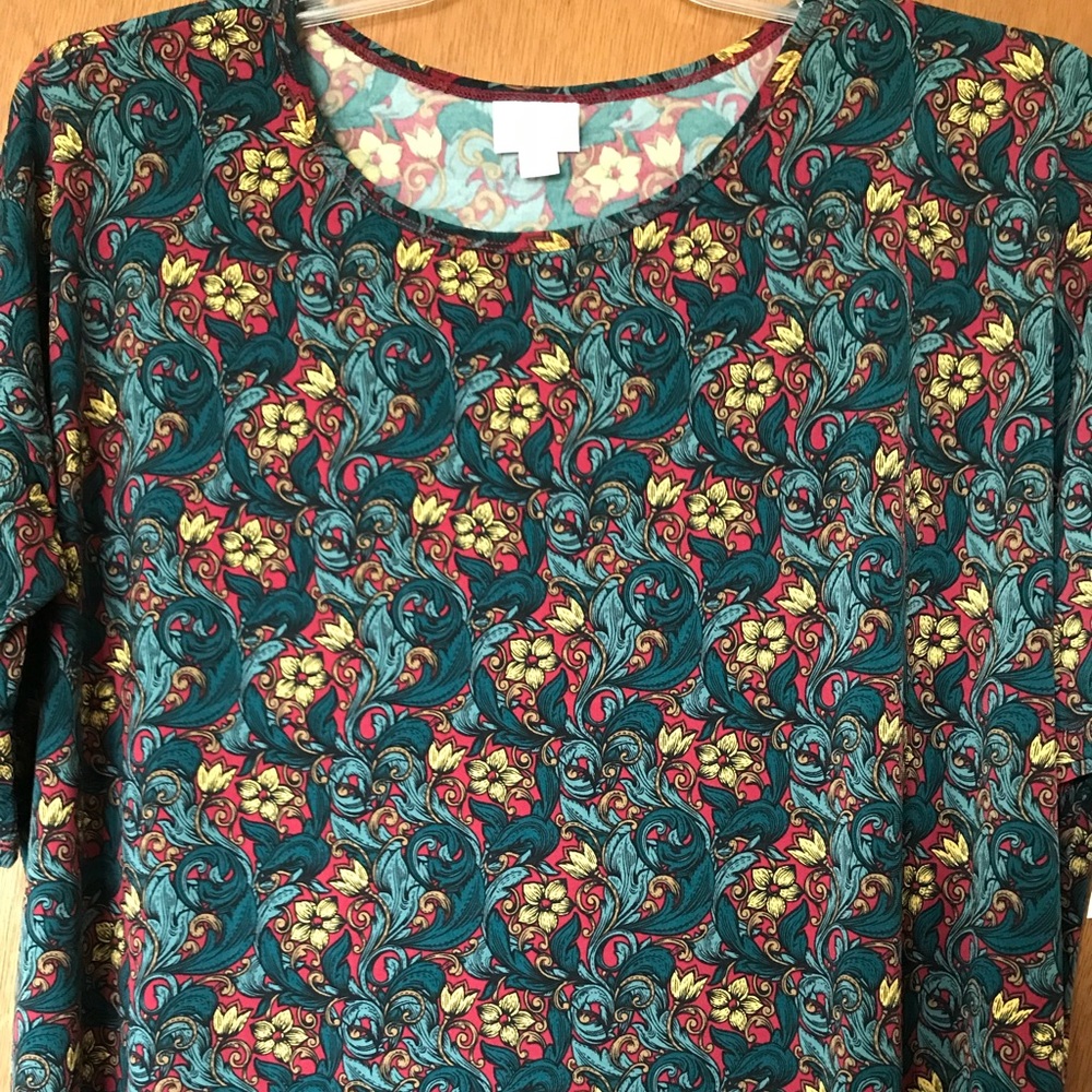LulaRoe Medium Irma
