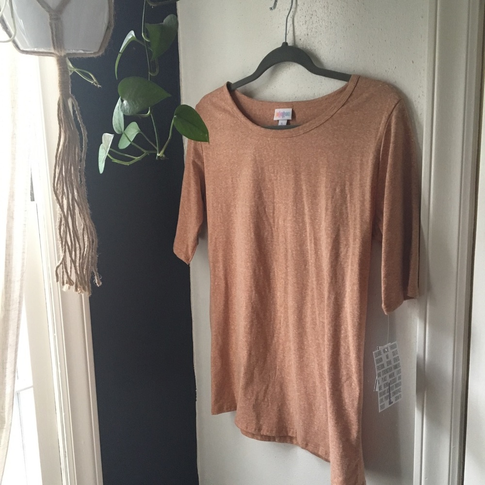 Lularoe Gigi- SOLID soft orange!