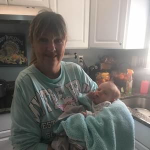 Meet your Posher, Laura