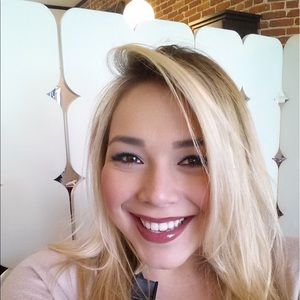 Meet your Posher, Nikki