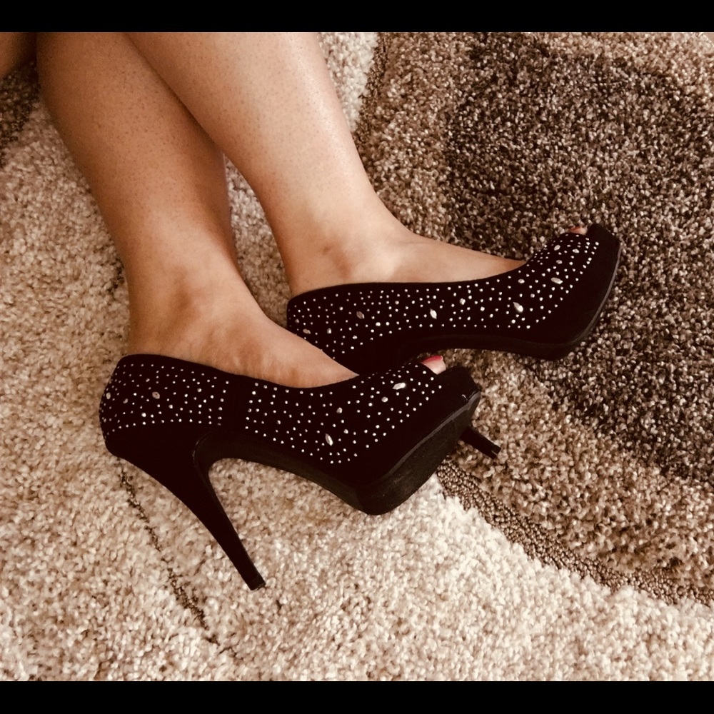 Bongo Black w/silver rhinestones