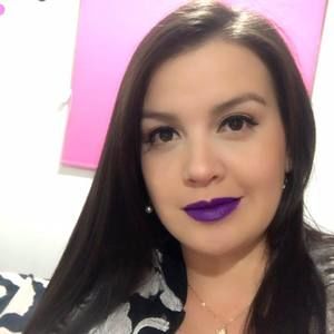 Meet your Posher, Carolina