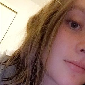 Meet your Posher, Amandalee