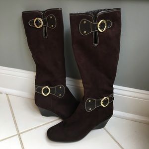 Aerosoles brown suede wedge heel boots