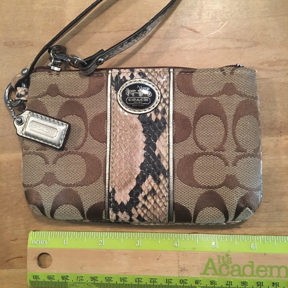 Coach wristlet, tan snakeskin