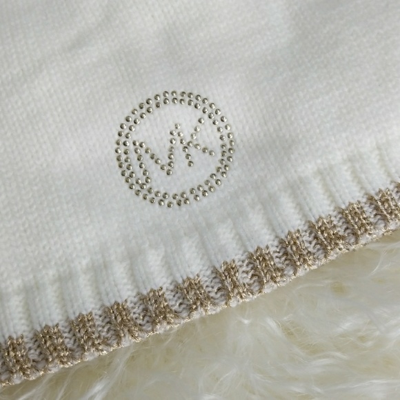 {LAST 1} Michael Kors cream& gold Beanie - Picture 2 of 3