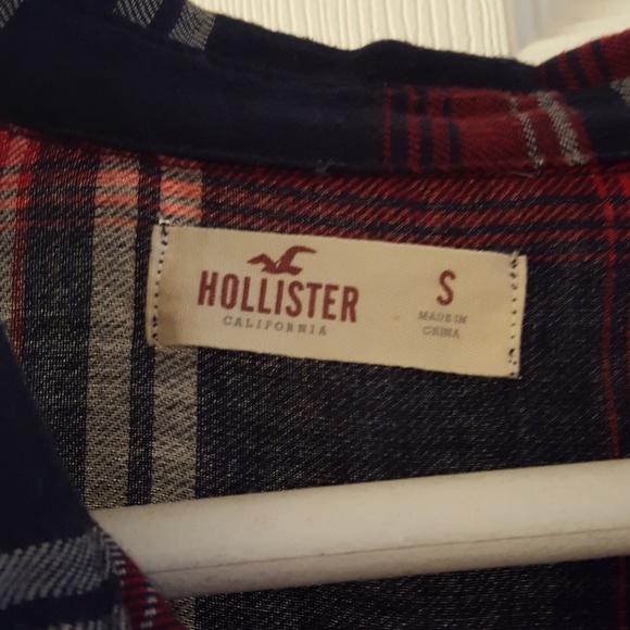 Hollister plaid button down shirt - Picture 2 of 5