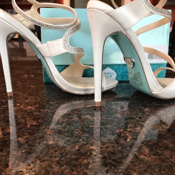 Betsey Johnson Ivory Satin Dress Shoes - Picture 1 of 3