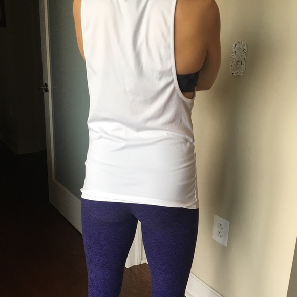Pure Barre tank - Picture 4 of 4