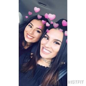 Meet your Posher, Kari