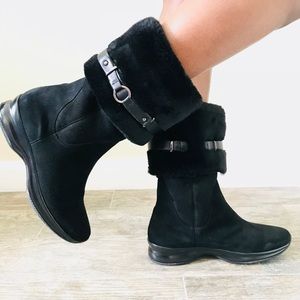 🌹HOST PICK🌹Aquatalia Waterproof Suede Fur Boots