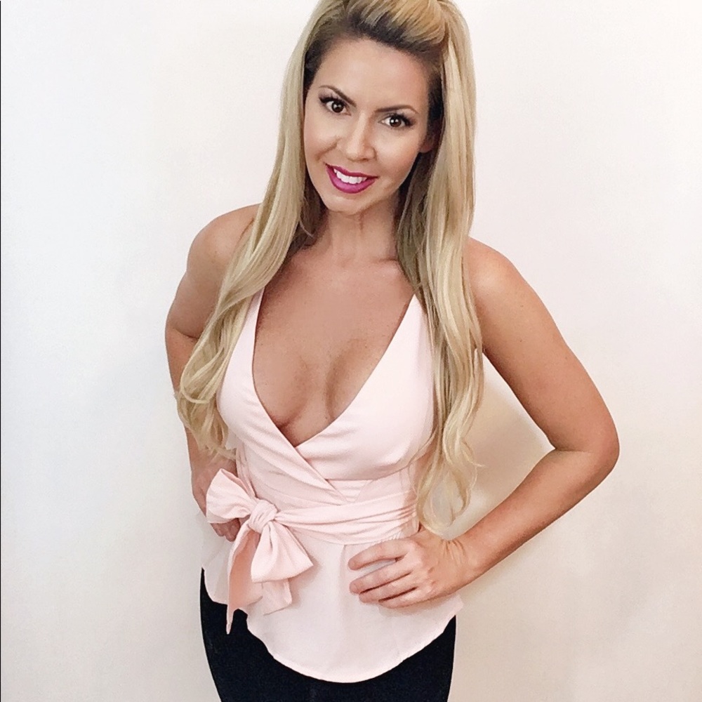 Sleeveless Poplin Tie Waist Top - Picture 2 of 4