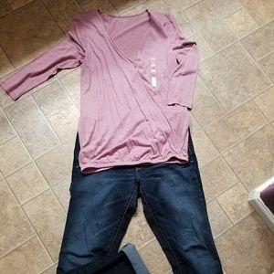 LOFT soft, drapy top