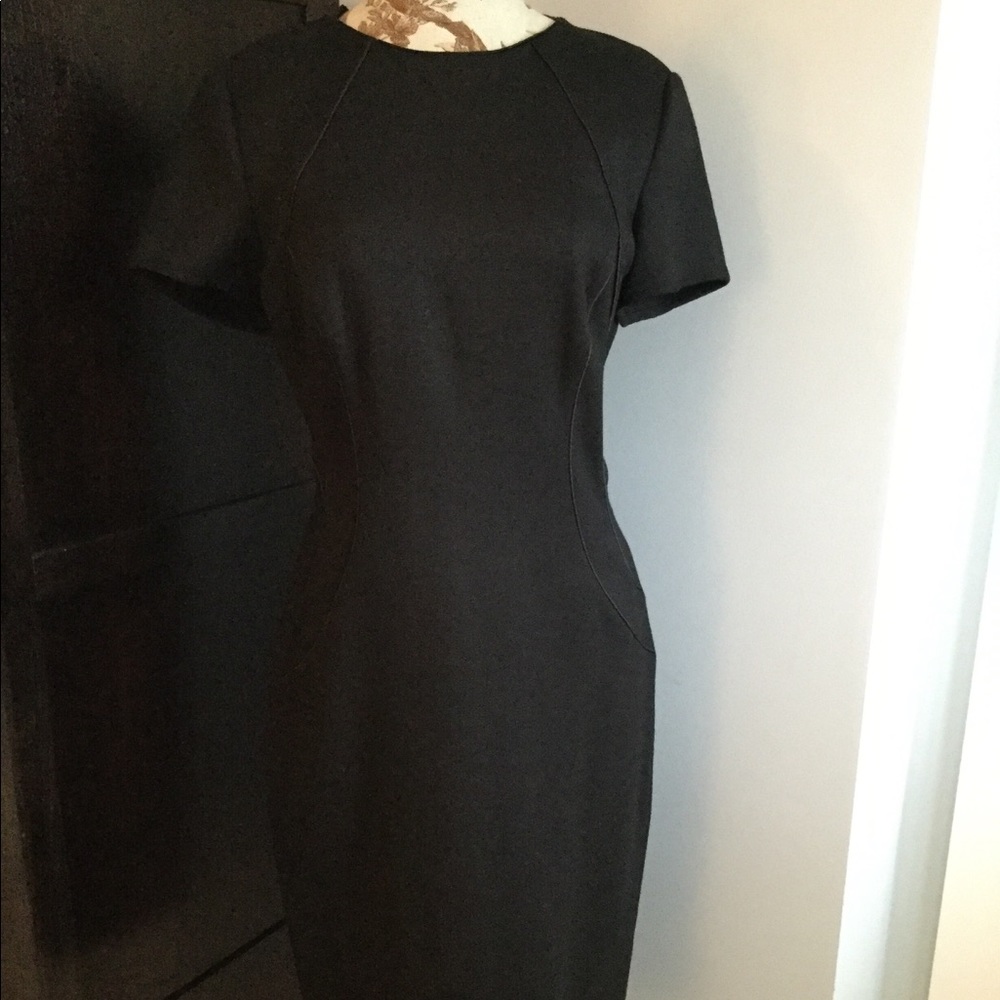 NWT beautiful Magaschoni black wool/satin dress