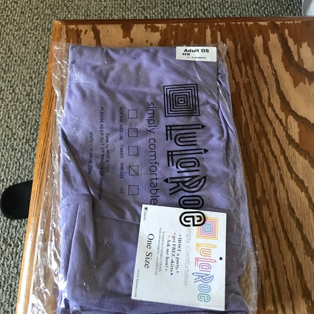 One size lavender lularoe leggings