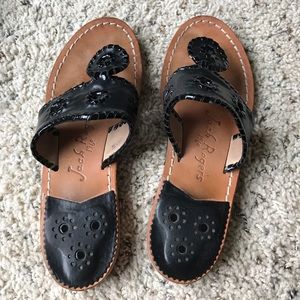 Jack rogers black sandals