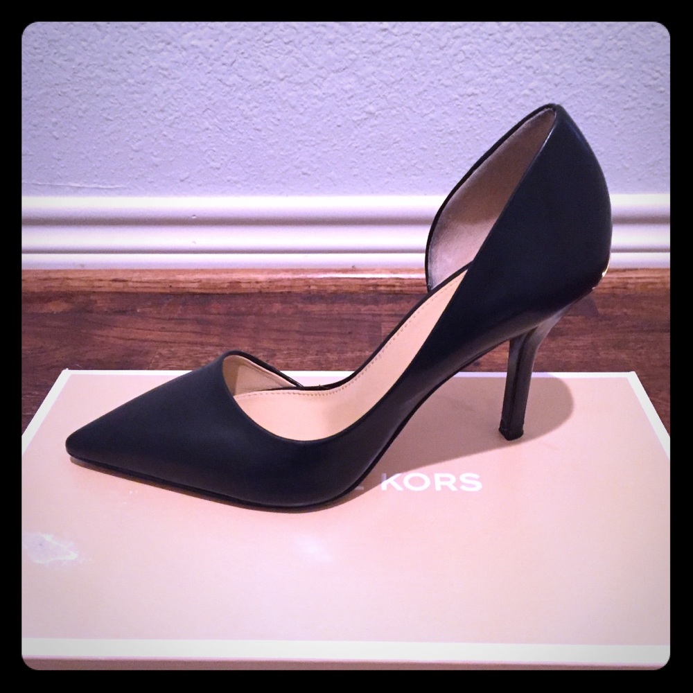 Michael Kors Half d’Orsay Julieta Pumps