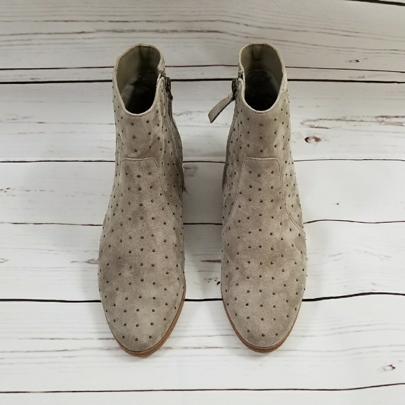 NIB Joie Booties - Picture 2 of 4