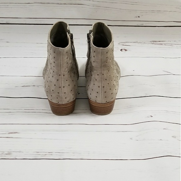 NIB Joie Booties - Picture 4 of 4