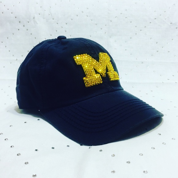 Women\'s University of Michigan Swarovski Hat