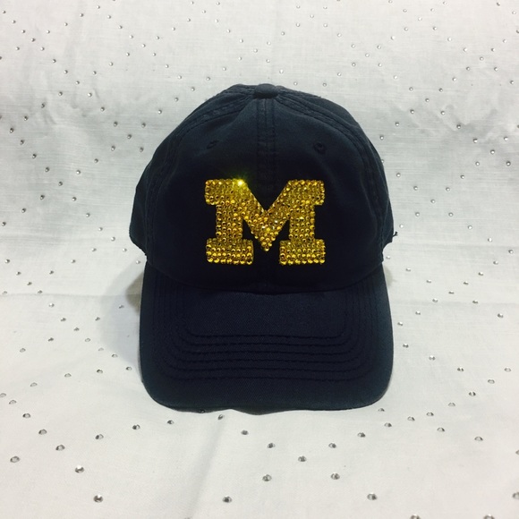 Women\'s University of Michigan Swarovski Hat main image 5