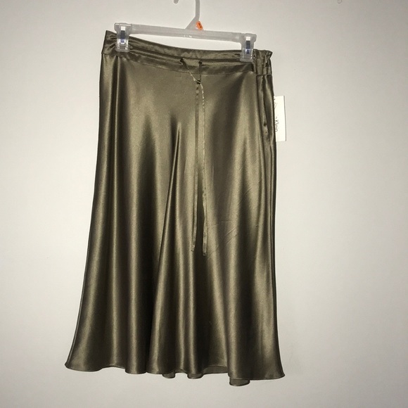 Calvin Klein Dresses & Skirts - Calvin Klein skirt