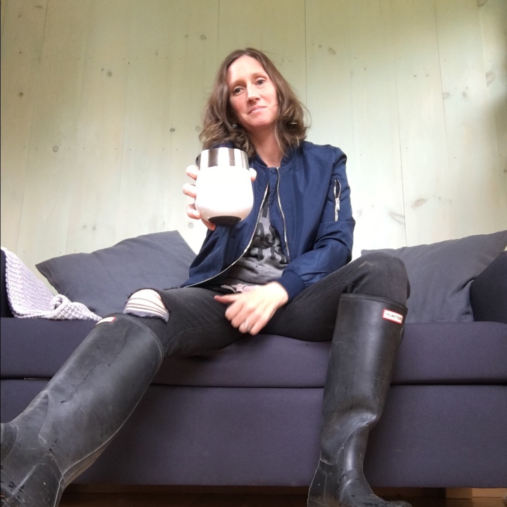 Meet your Posher, Emily